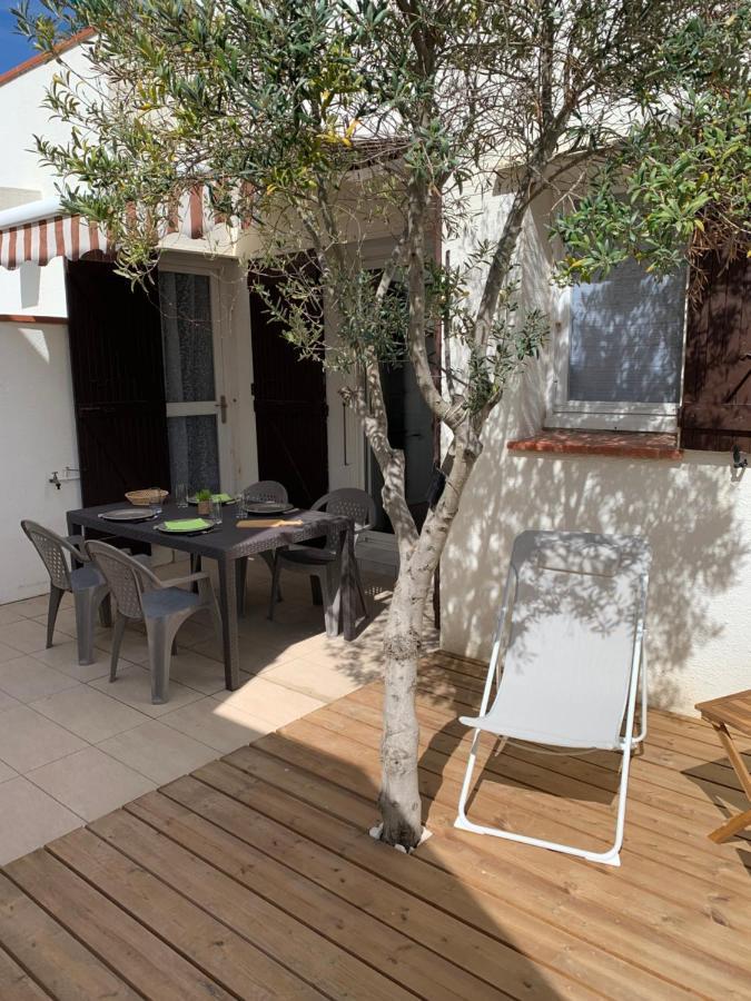 Les Marines III - Tout Confort - Tout Equipe - En Bord De Mer - Avec Jardin - Proche Commerces Et Animations Apartment เลอบาร์กาแรส ภายนอก รูปภาพ